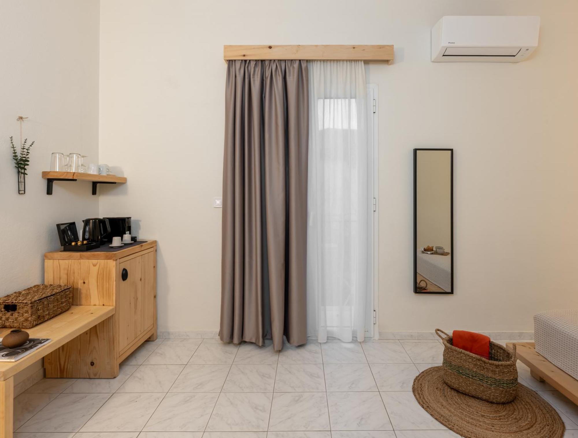 Capella Skiathos, Town Buitenkant foto