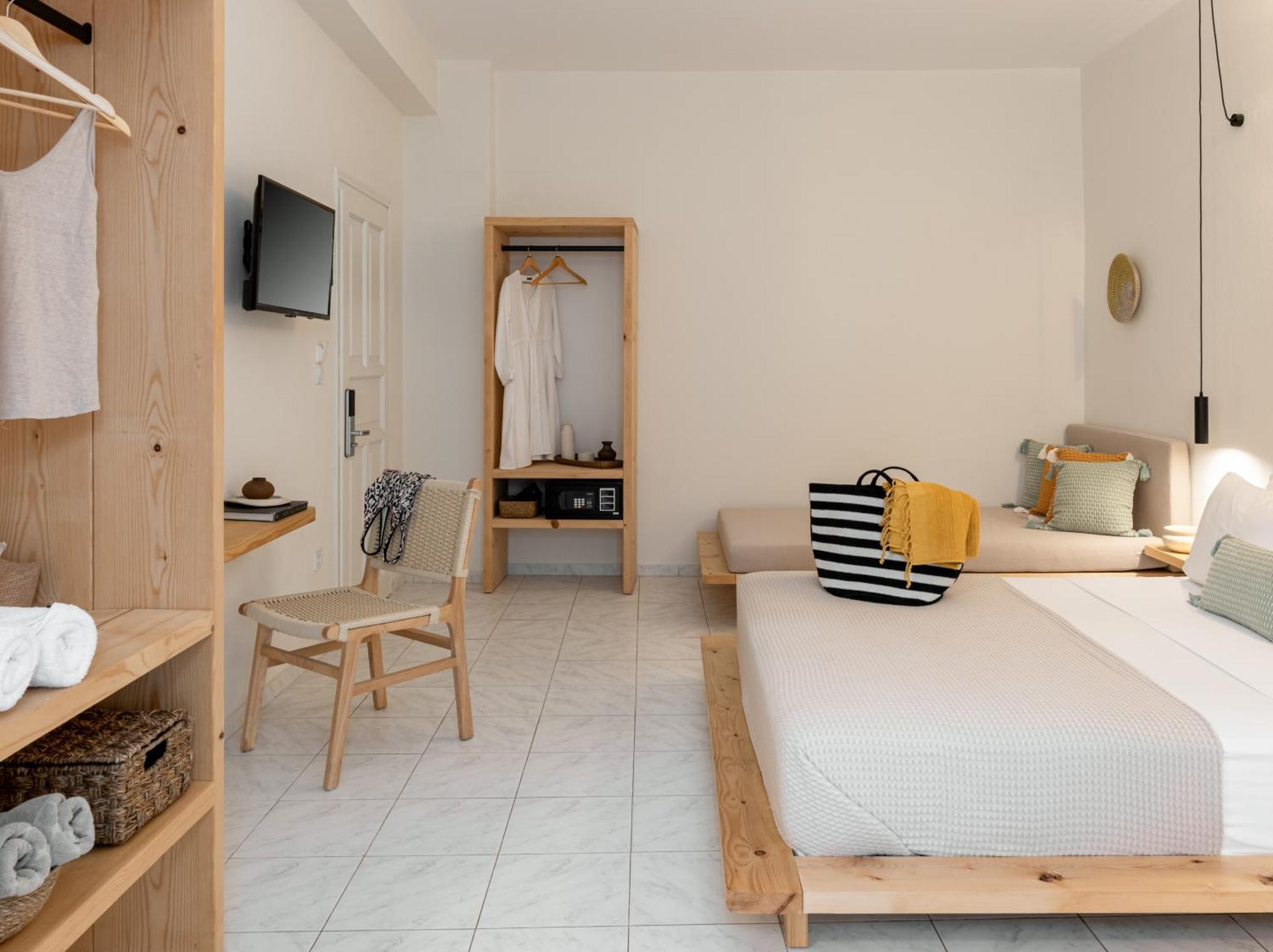 Capella Skiathos, Town Buitenkant foto